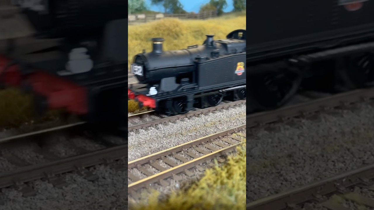 GWR Finest #modeltrains #modelrailways #train #railway #steamengine #gwr #bachmann #56xx #railroad