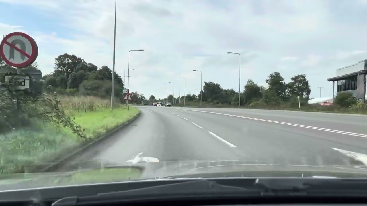 Hardwick RA towards A47W, Dual carriageway and the Pullover RA 3rd exit, towards West Lynn
