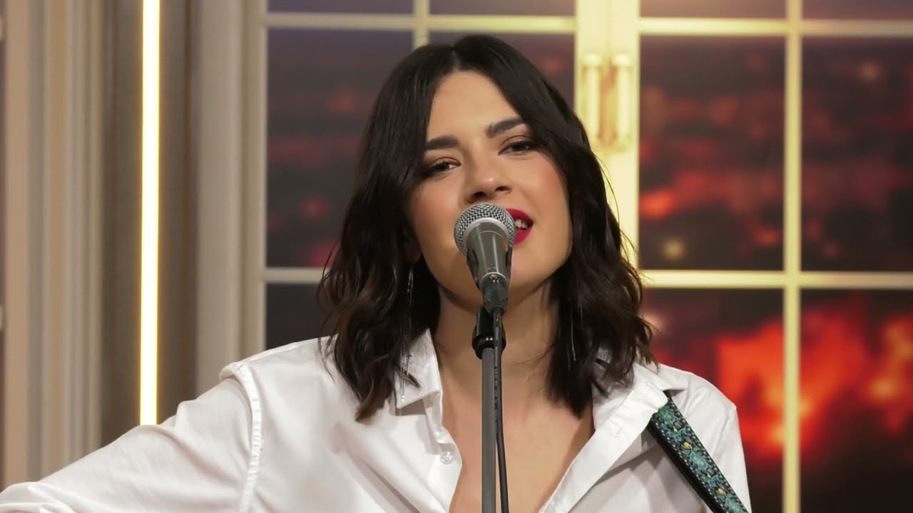 Mia Dimšić - Budi mi blizu | Dalibor Petko Show | CMCTV