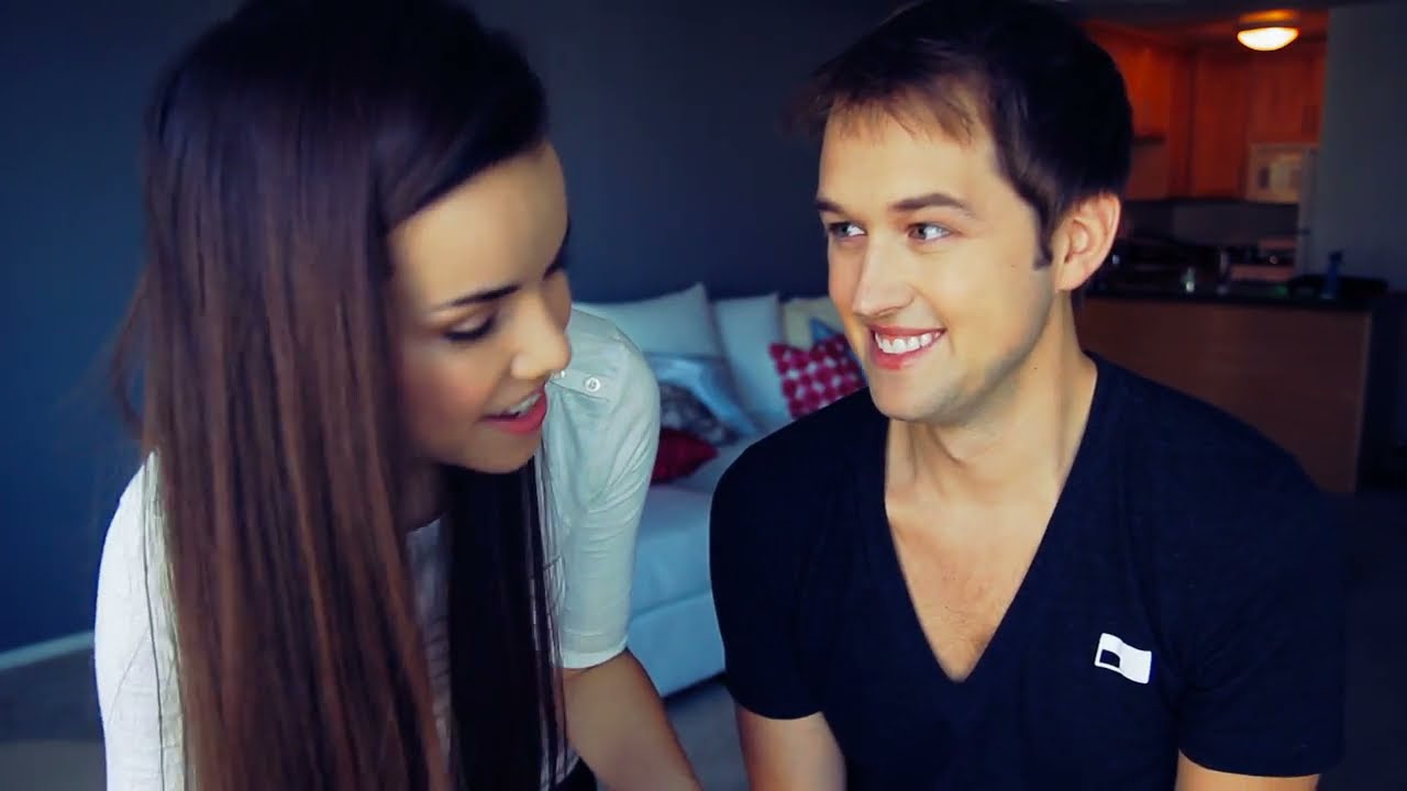 My Girlfriend Does My Makeup!