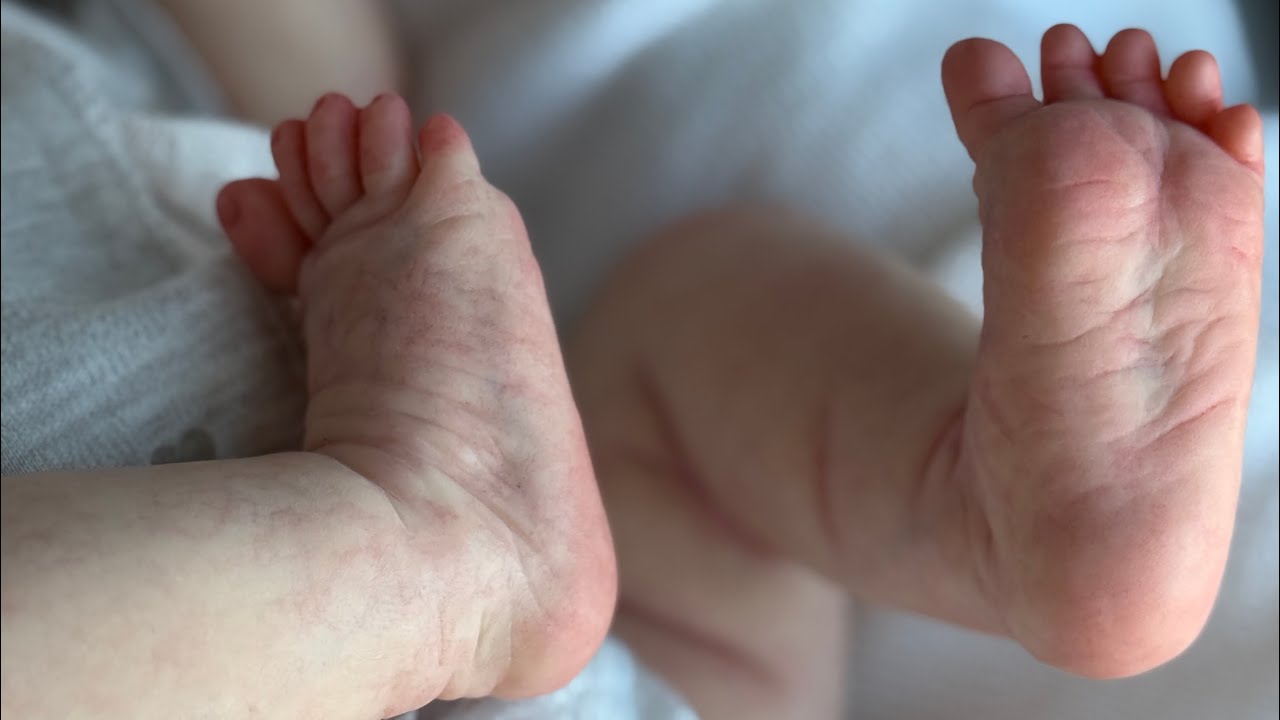 Открывается коробка с куклой-реборном для малыша 💙 от УДИВИТЕЛЬНОГО художника! ✨