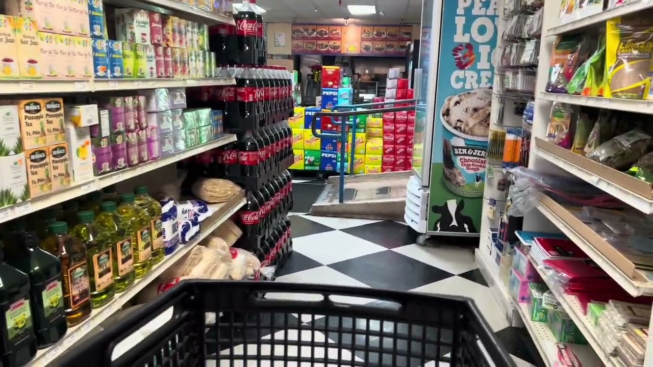 Preparando un caldo de pollo para llevar de lonche