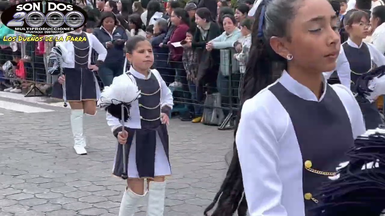 DESFILE CÍVICO EN ATUNTAQUI ANTONIO ANTE 2023 - Ramiro Cadena Sonidos 2000 multiproducciones