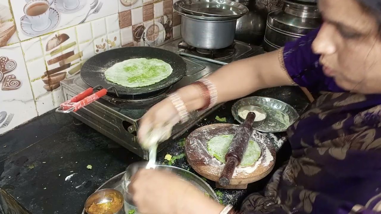 Palak ka paratha🥙🥬🥗 green paratha 🥗🥬🥙🍲🥗🌯