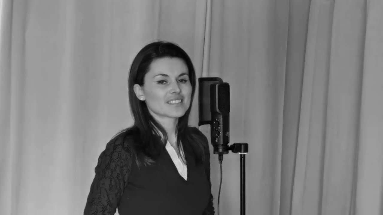 Helium – Sia | Cover voix piano – Lucie Huvey