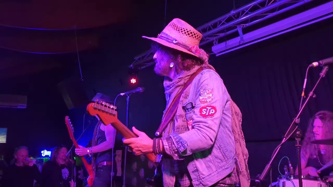 Electric Boys - All Lips N' Hips - The Camden Club, London, 07/11/24