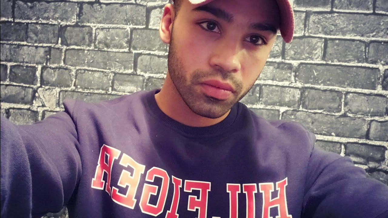 (ASMR) Gum Chewing | Thrift Shop Haul | 2 New Items + My Favourite Finds of 2019 | Whispering