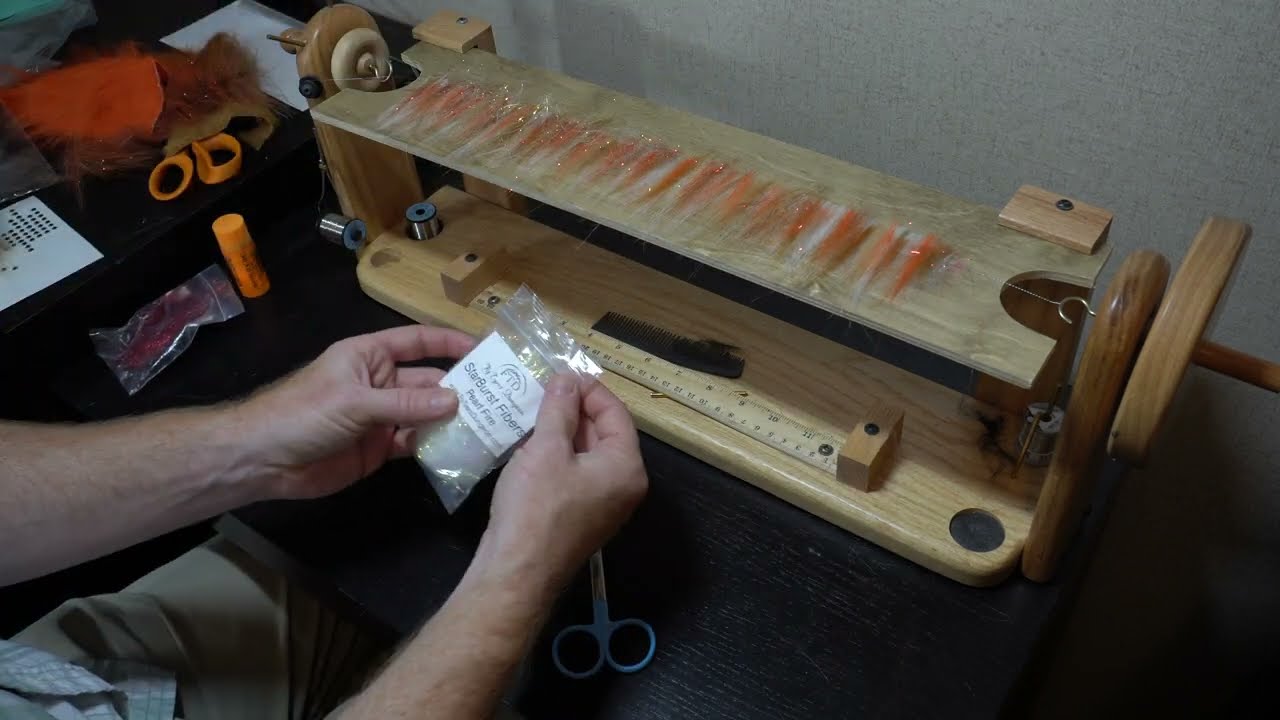 Craft Fur Brush for Squid Fly - McFly Angler Dubbing Brush Tutorial