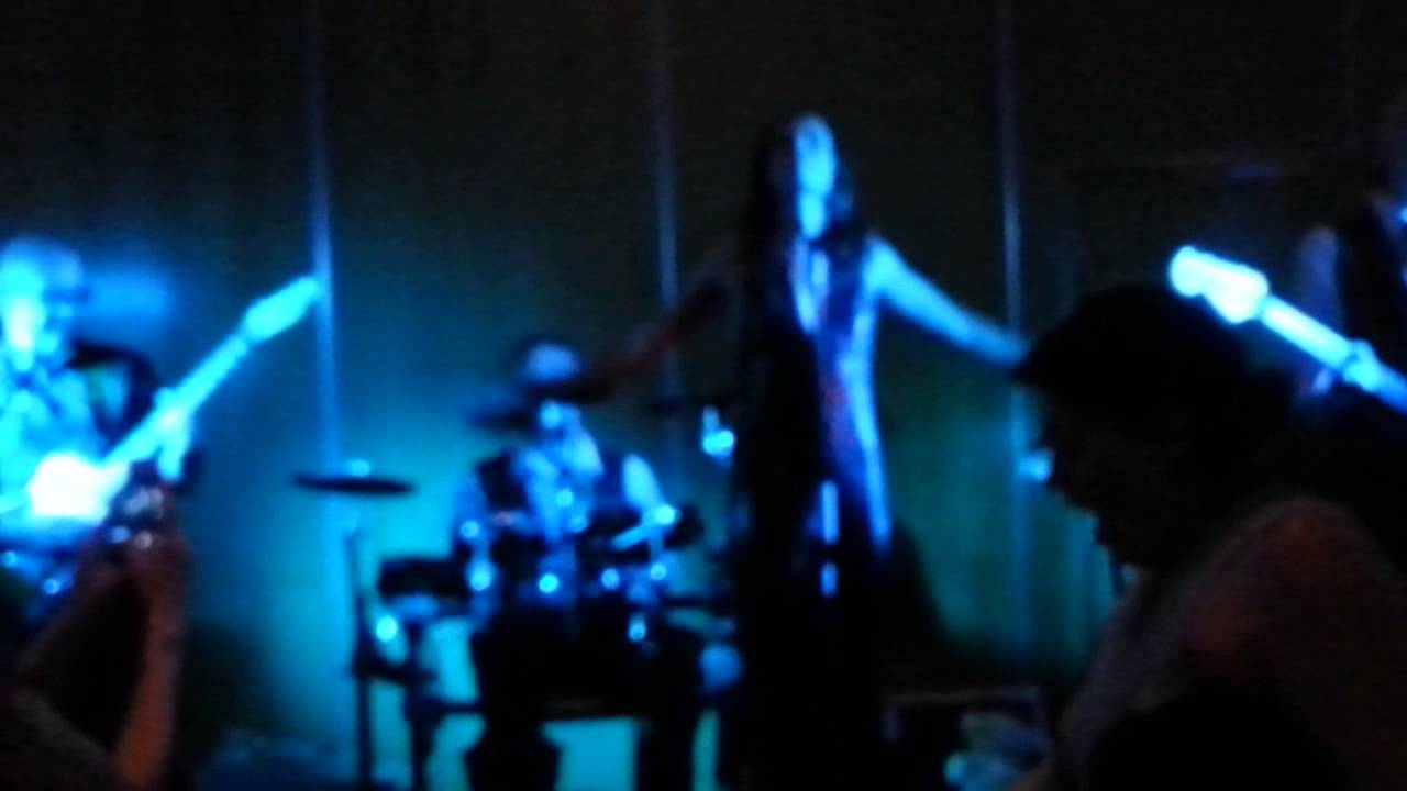 Keavy Lynch & The Collection - About You Now