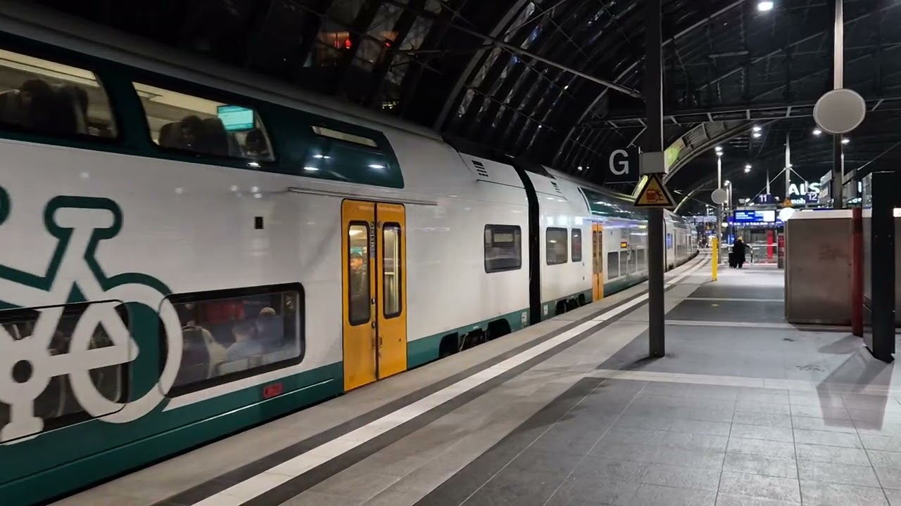 RE 1 der ODEG verlässt den Berliner Hauptbahnhof am 27.Dezember 2025. Mit vielen Grüßen an Tobi. 