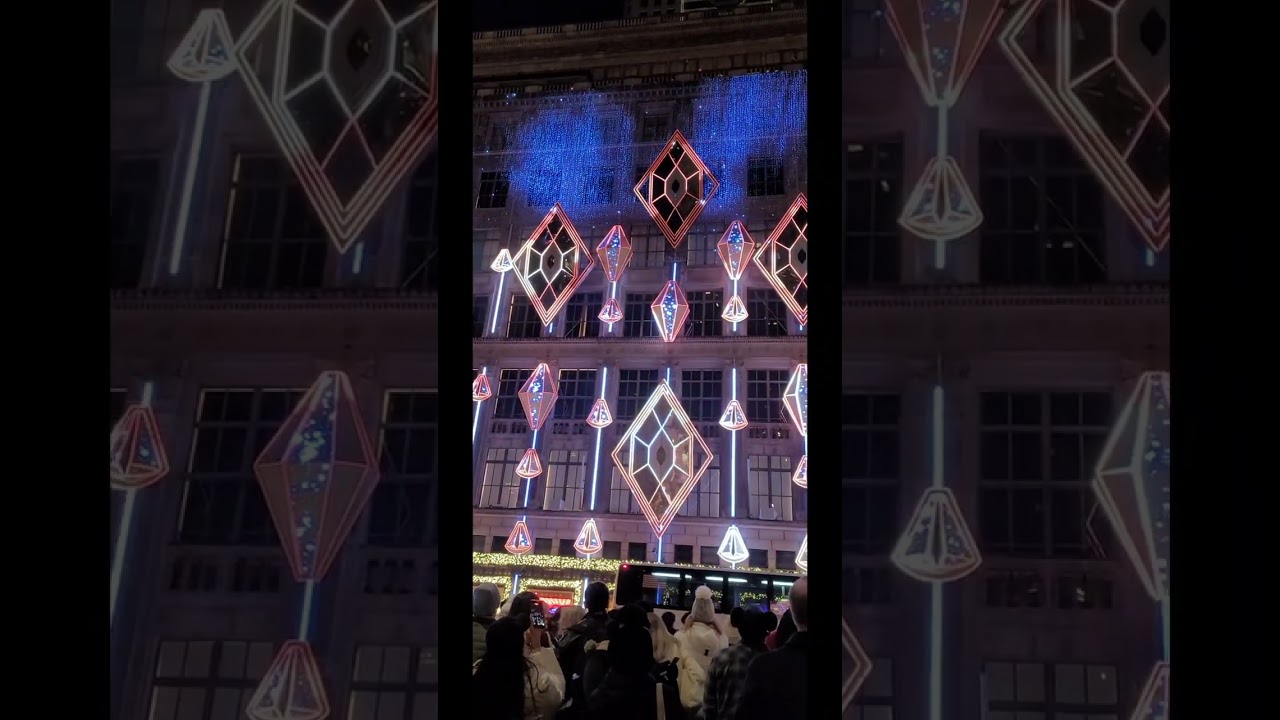 Christmas Light Show 2025 at Rockefeller Center
