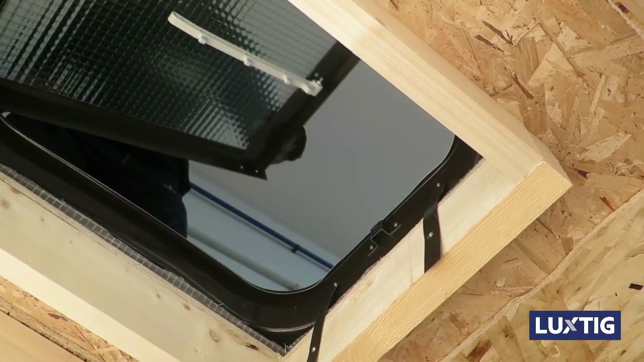 Istruzioni di montaggio lucernario 45x60 modello bane