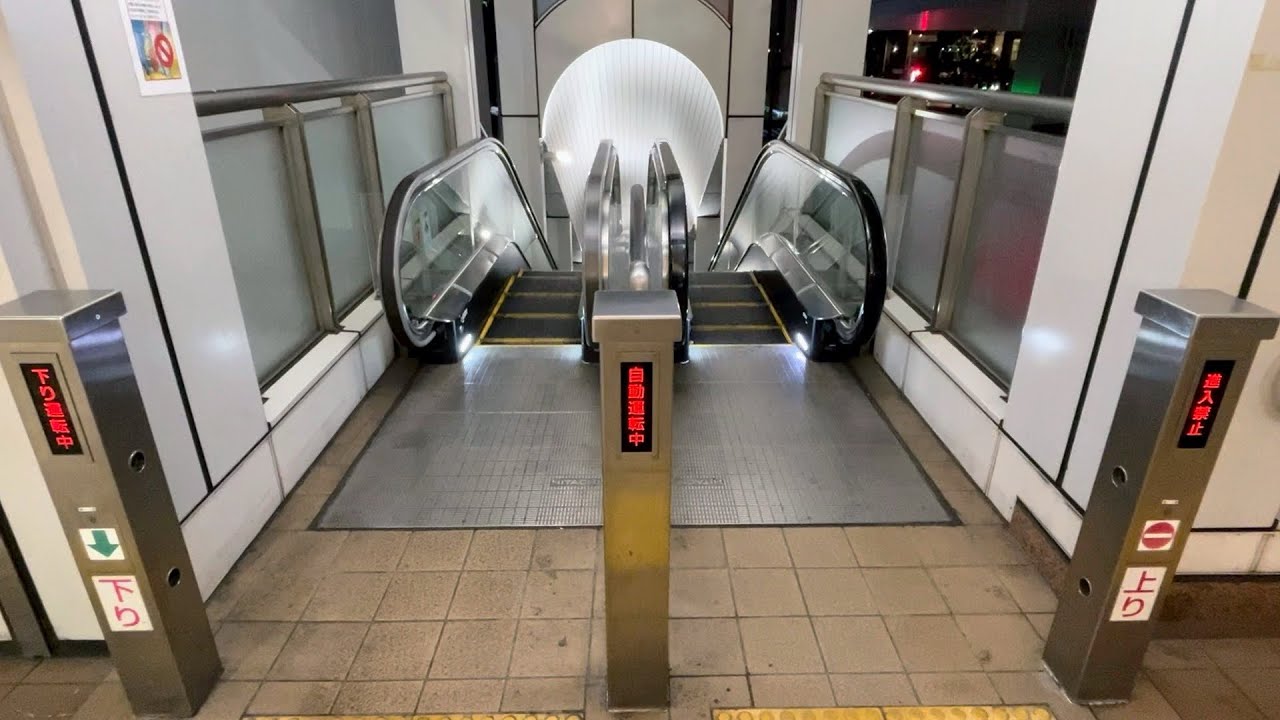 【日立】多摩センター駅のエスカレーター HITACHI Escalator,Tama Center Sta.
