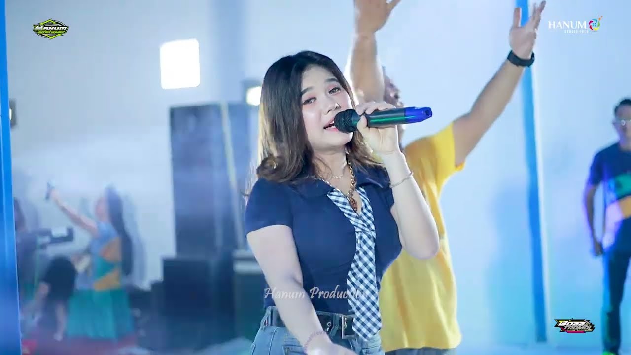 CINTA YANG SEMPURNA - SEPRIL SAHARA - HANUM ENTERTAINMENT - HAPPY PARTY BOZZ TROMOL DEMAK
