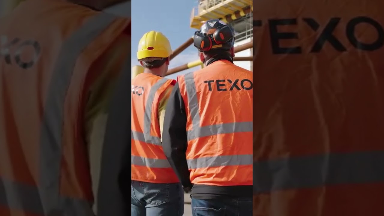Inspectors at work with the new Elios 3 UT and avoiding work at height 🪜 #elios3 #drone #safety #ut