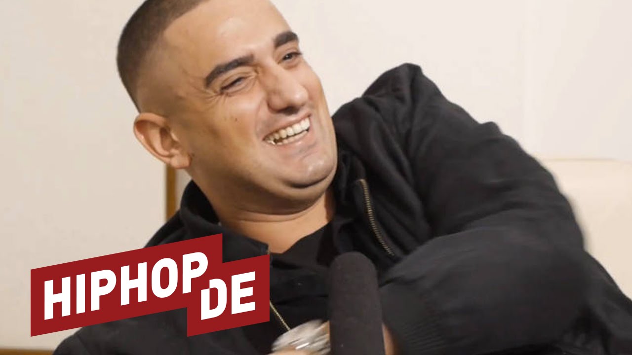 Haftbefehl über Illuminaten, Azzlackz, Shindy, Kollegah und Spenden (Fanfragen) - Toxik trifft