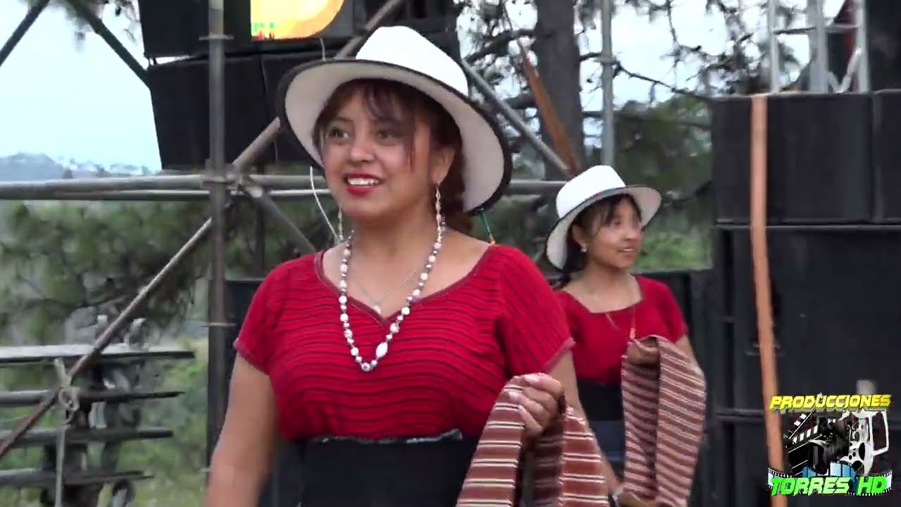 Super Orquesta Toto Paraje Sicalbe Xequemeya Momos 3 de Noviembre 2025 Parte  2