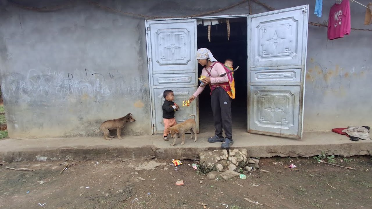 Mang quà của anh Ninh ở Thái Nguyên gửi lên cho em Dở |Em Trai Sính 1 Chân