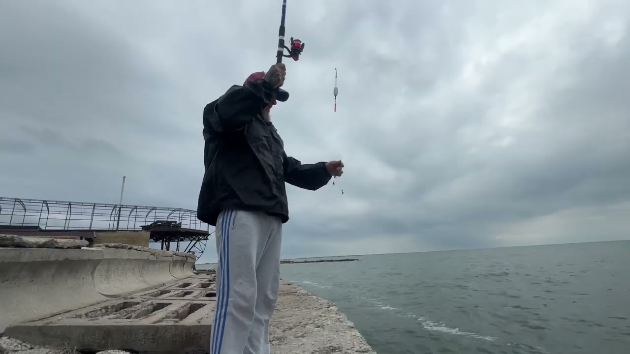 Рыбалка на Азовском море.8 мая 2025.