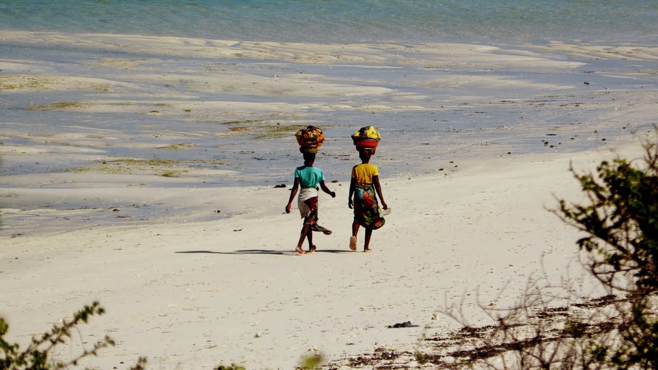 030 Madagascar,  De Salary à Ranohira