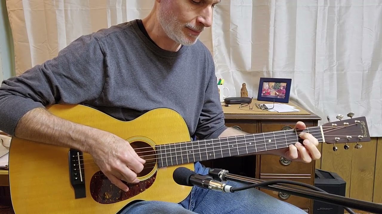  Martin 0-18 