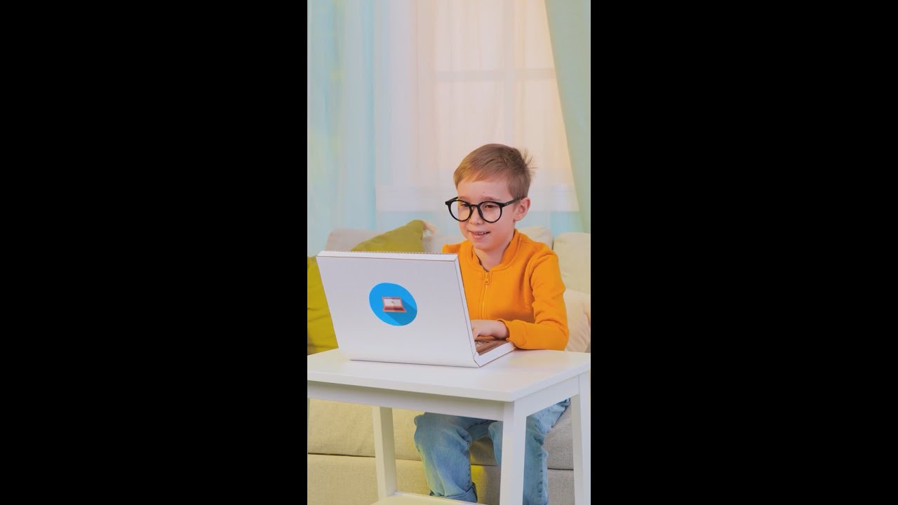 When your kids disturb your online meeting 😅 DIY laptop from cardboard 📦