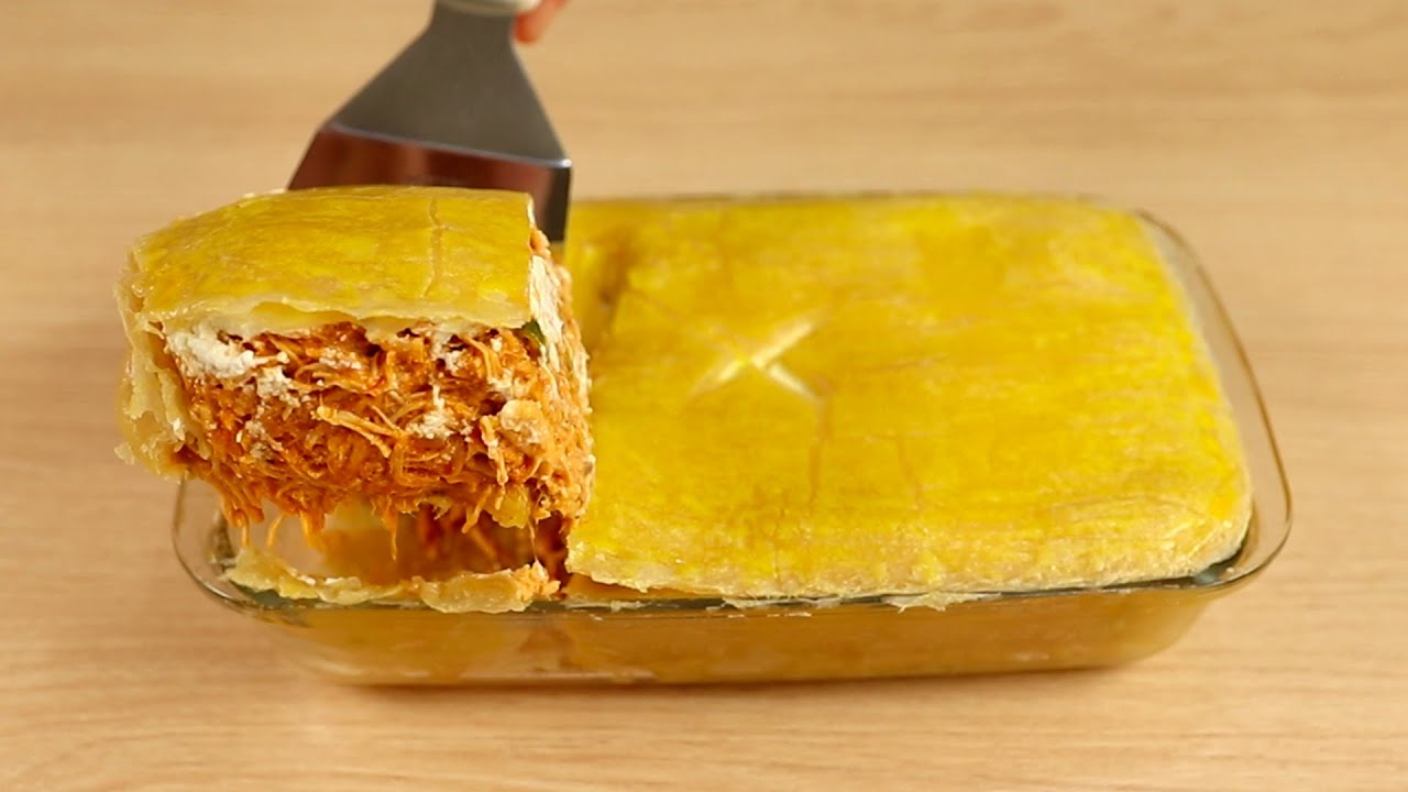 Torta Folhada de Frango, Impossível Comer Apenas um Pedaço!!