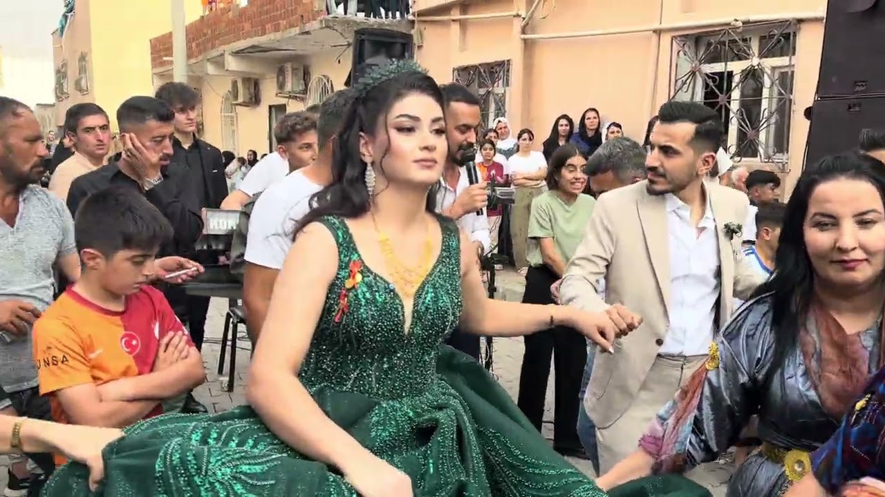 Riyad Bakşi Görkemli Nişanı ( Grup Nihat Silopi ) #ozanahmetsilopi Sperti Aşireti