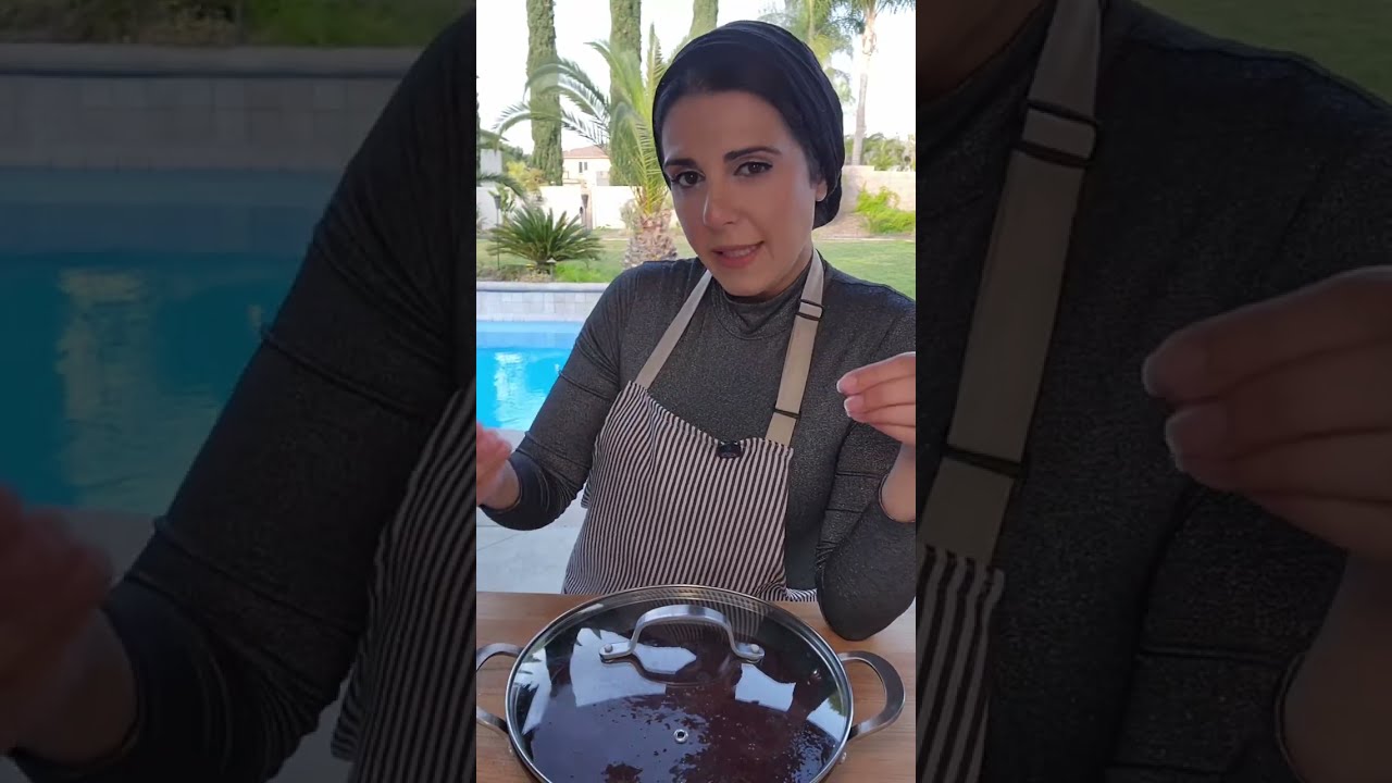 كيكه شوكولاته ف الطاسه بدون فرن من قصص ناديه السيد ستوري