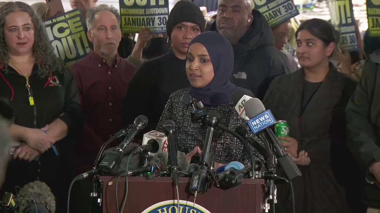 Ilham Omar, Minneapolis leaders tour Karmel Mall