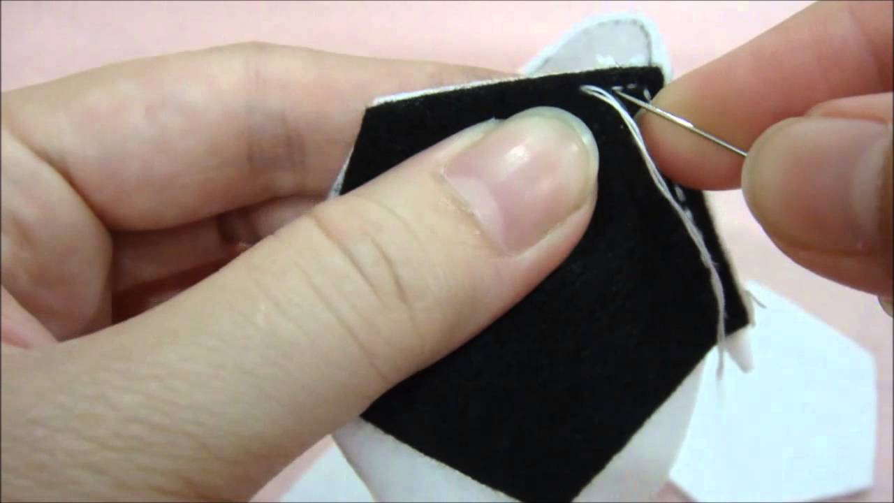 Felt Craft Tutorial - Soccer Ball