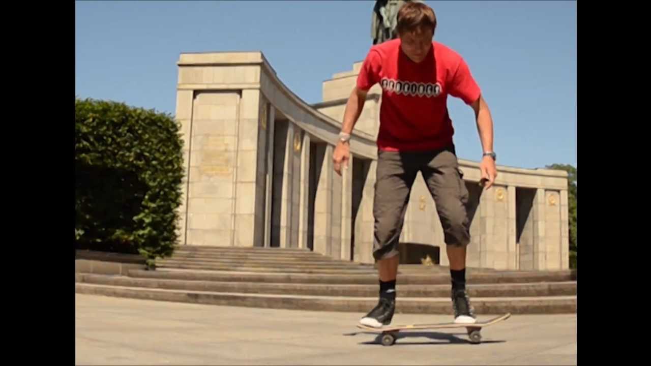 Flatland Skateboarding / Guenter Mokulys