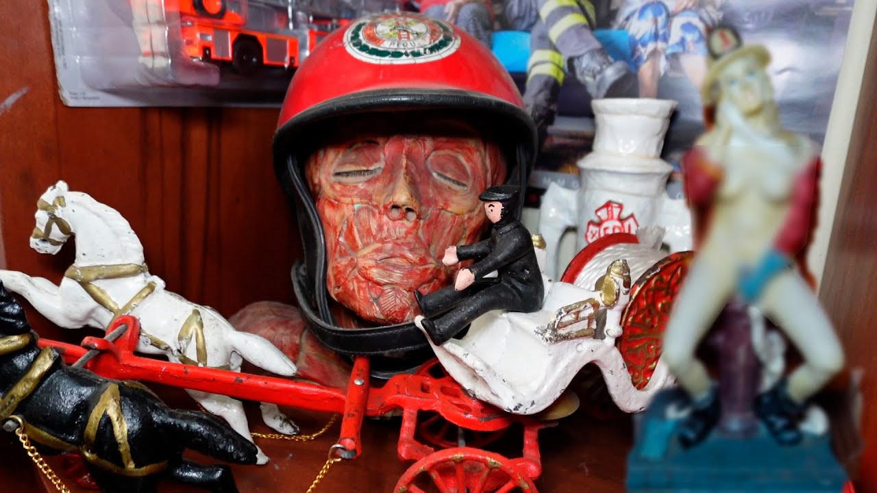 Encontré UNA ENORME COLECCIÓN de ARTÍCULOS ANTIGUOS | Única en el Perú | Dilo Nomás