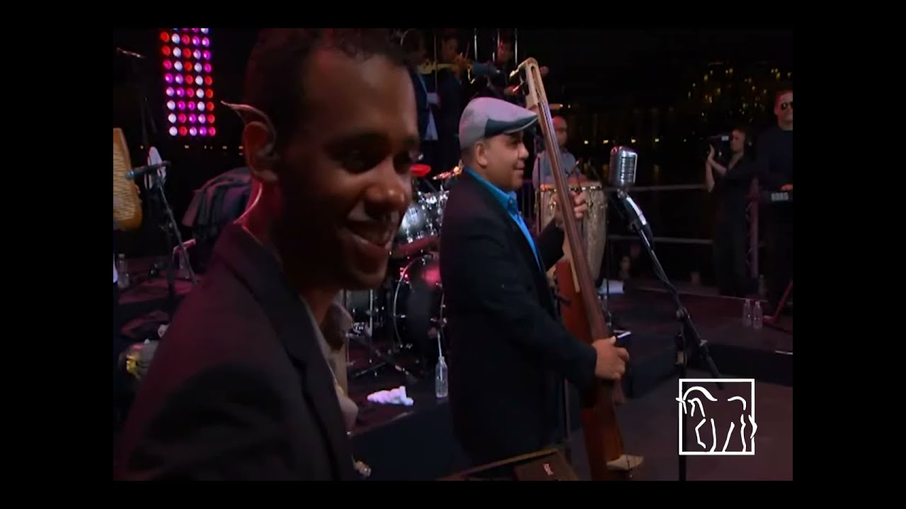 Juan Formell y los Van Van - Por encima del nivel ( Van Van 45 )