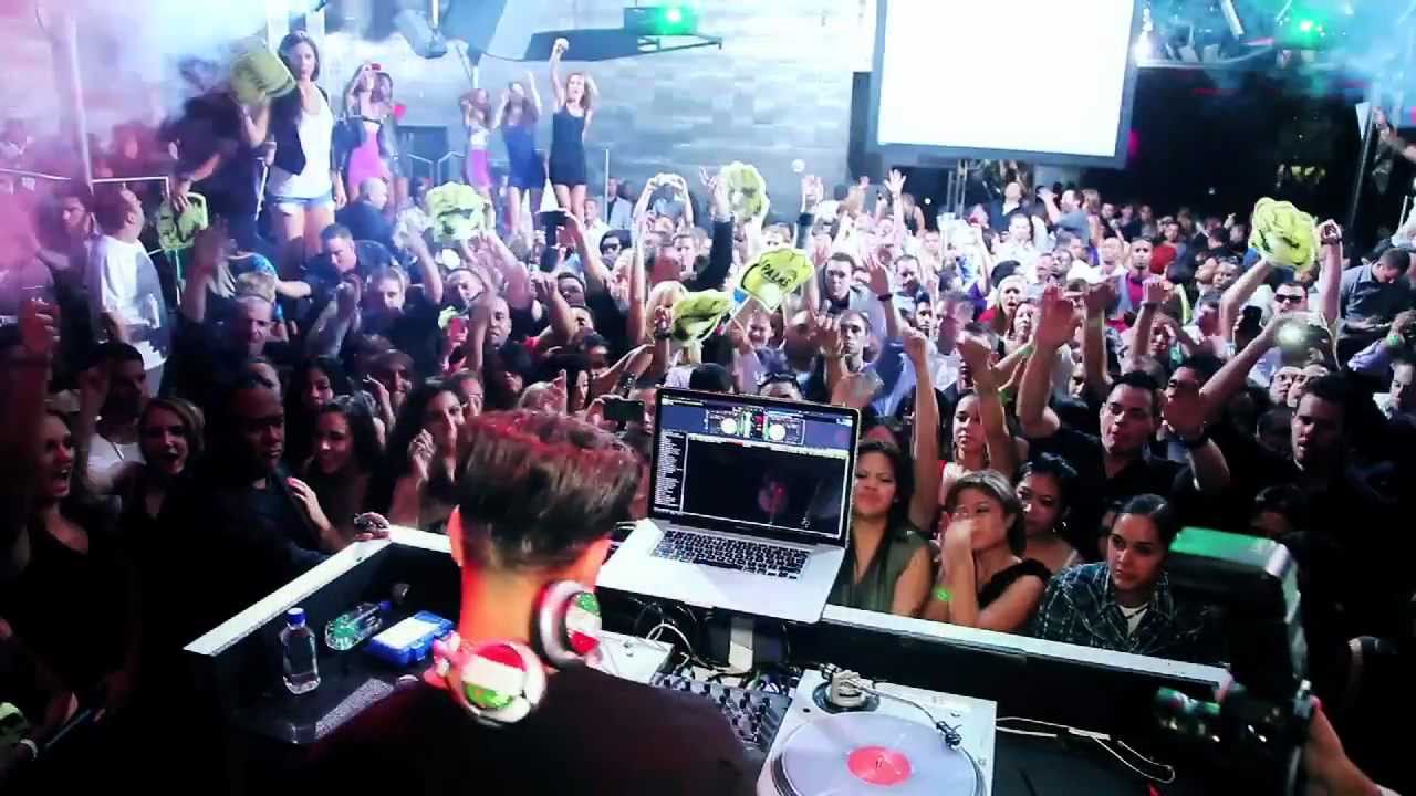 DJ Pauly D 2011 Residency: Opening Weekend