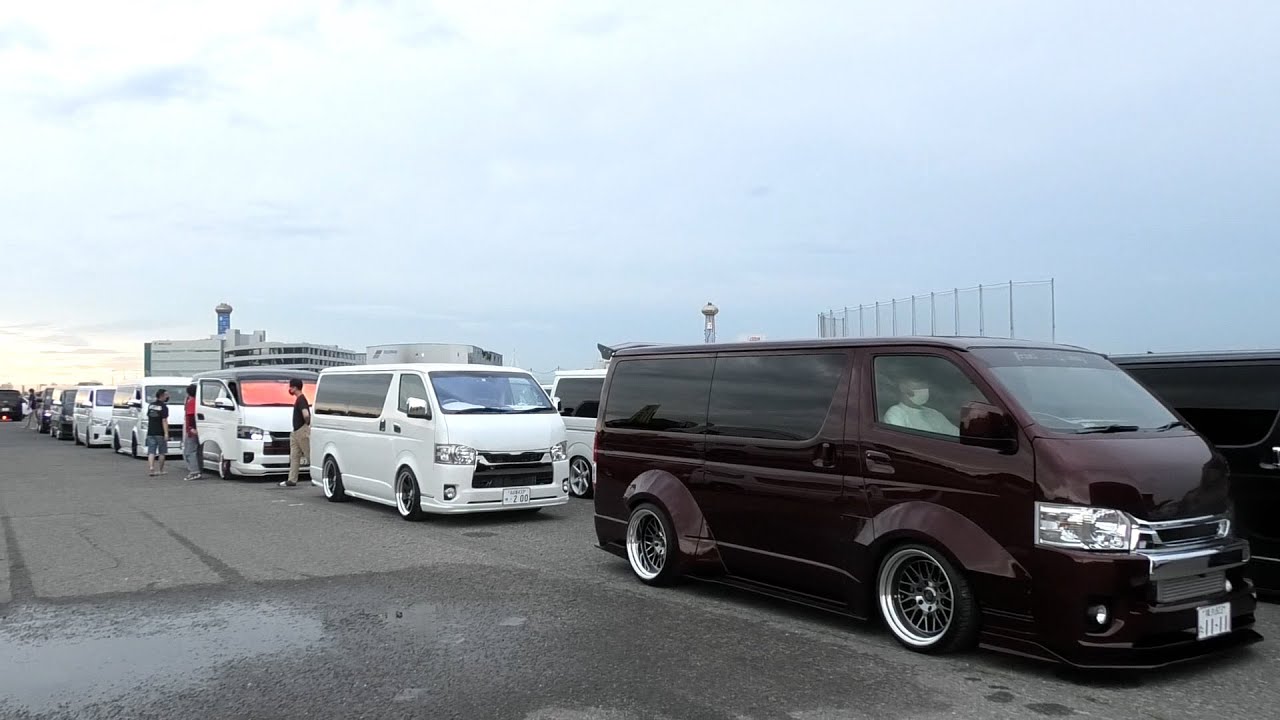 【搬入シーン詰め合わせ】激ヤバ改造ハイエースが300台以上集結！！！SBM大阪が凄かった！