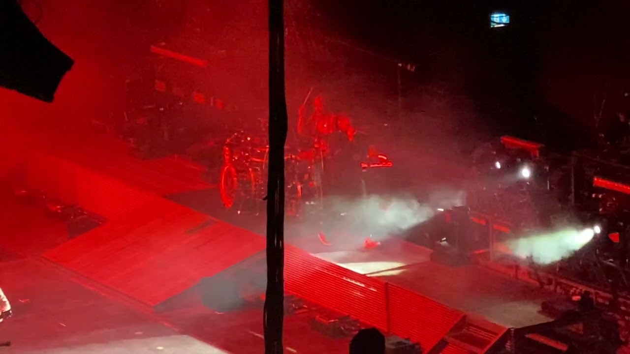 Shinedown Live Nottingham motorpoint Arena 29/11/2022 full show