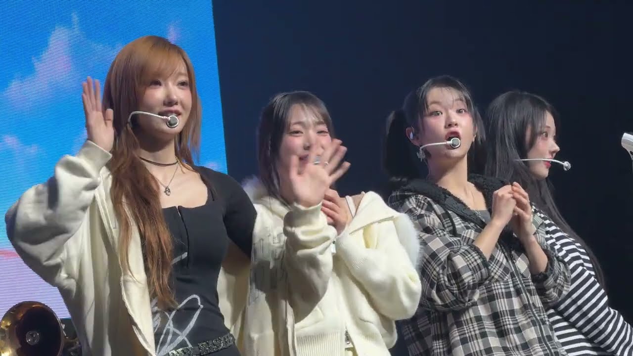 QWER in 후쿠오카 ROCKATION 사운드체크 직캠 260219 by reBirth