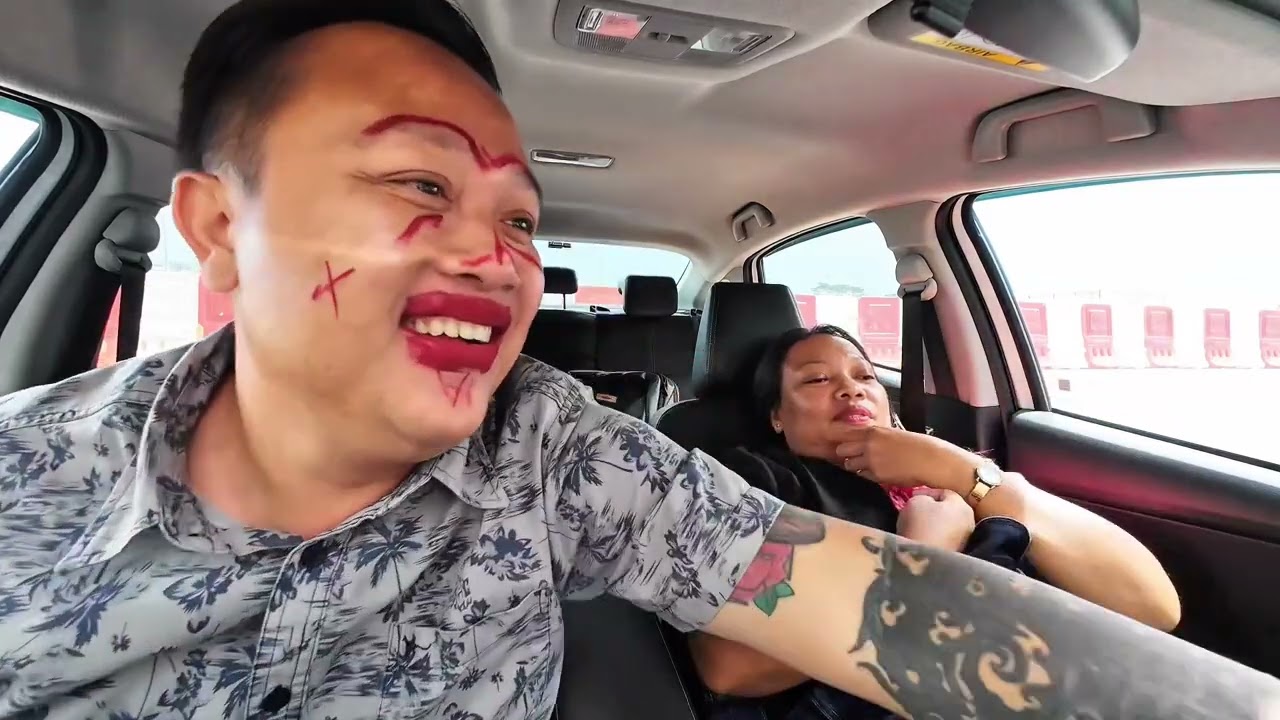 LIPSTIK MUKA NAK TAKUTKAN MUKI SEDANG TIDUR // PRANK GAGAL LIPSTIK SUSAH NAK HILANG // 