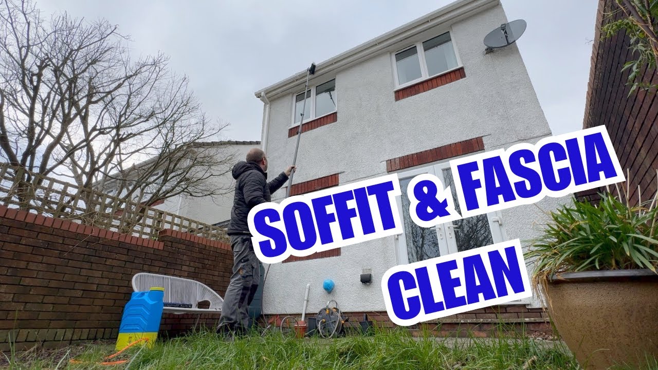Cleaning Soffit and Fascia's with Water Fed Pole