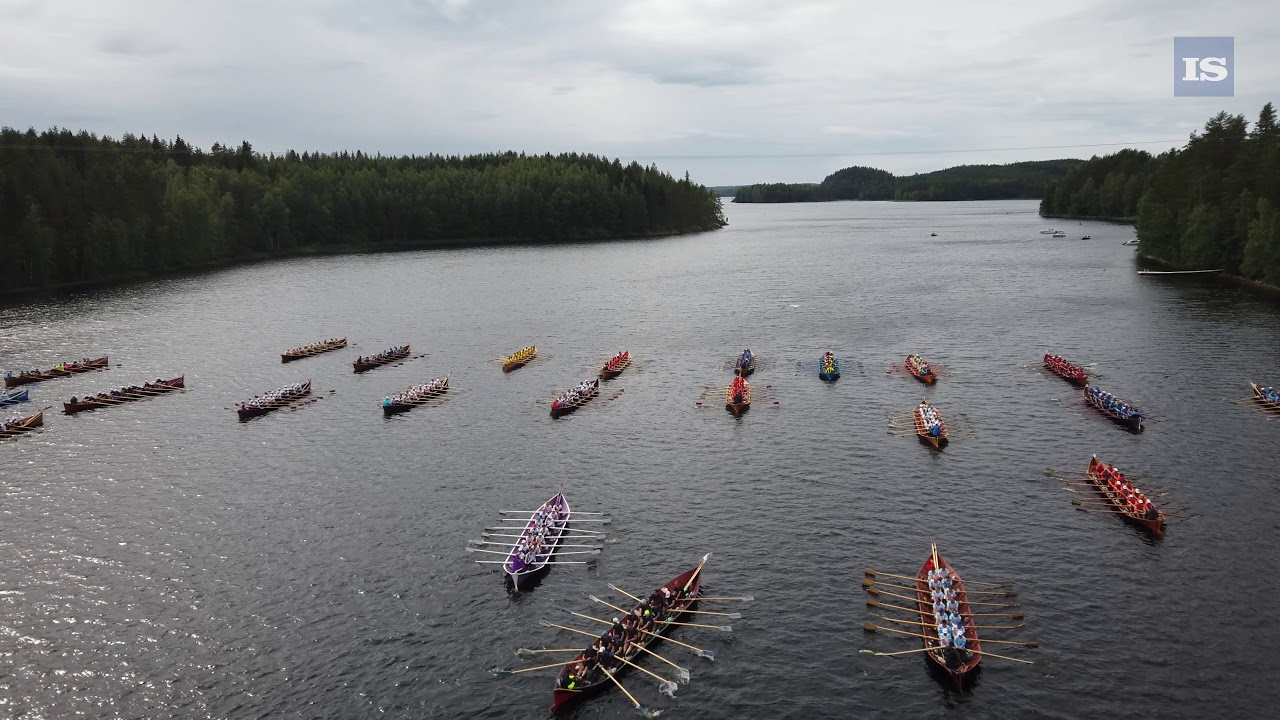 52. Sulkavan Suursoutujen kirkkoveneiden iltasoudun lähtö
