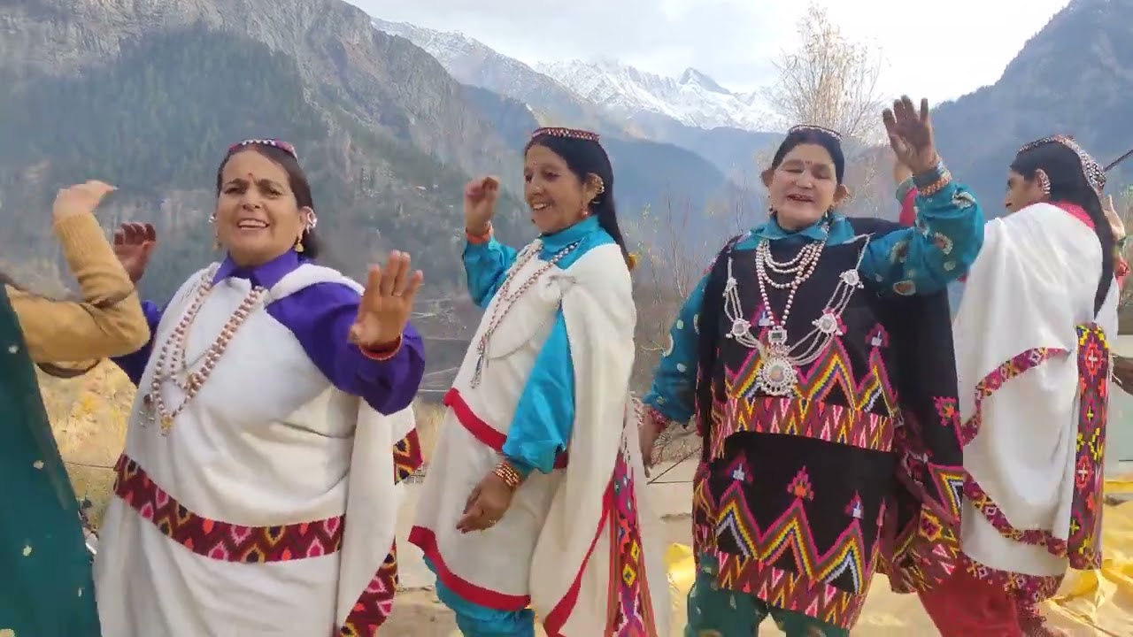 Pangwali marriage dance // pahadi dance video// Pangwali songs