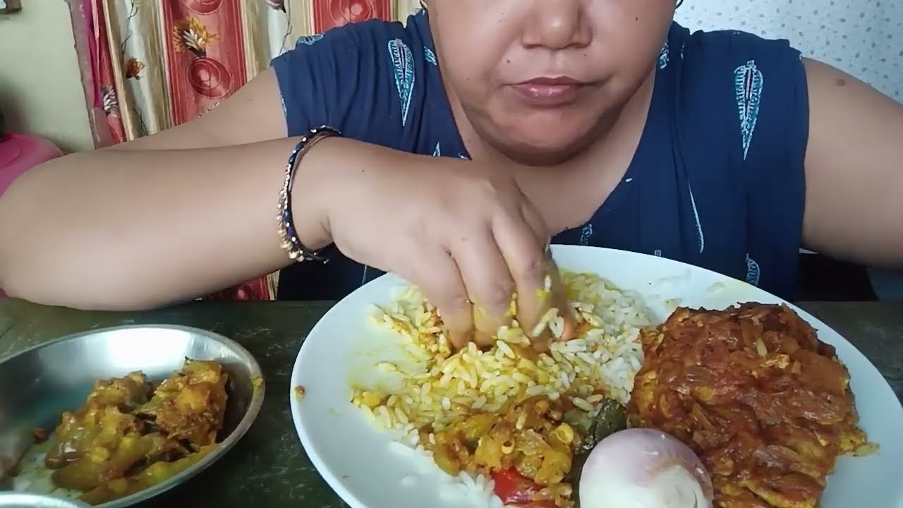 Arbi bharta, karela fry, omlette curry 🔥😋, parwal, baingan ki sabji & rice 🌾