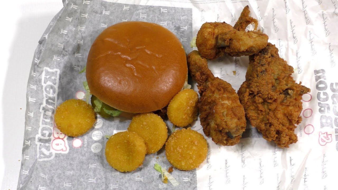 KFC: сырные кусочки, оригинальный бургер Kentucky BBQ и части жареной курицы