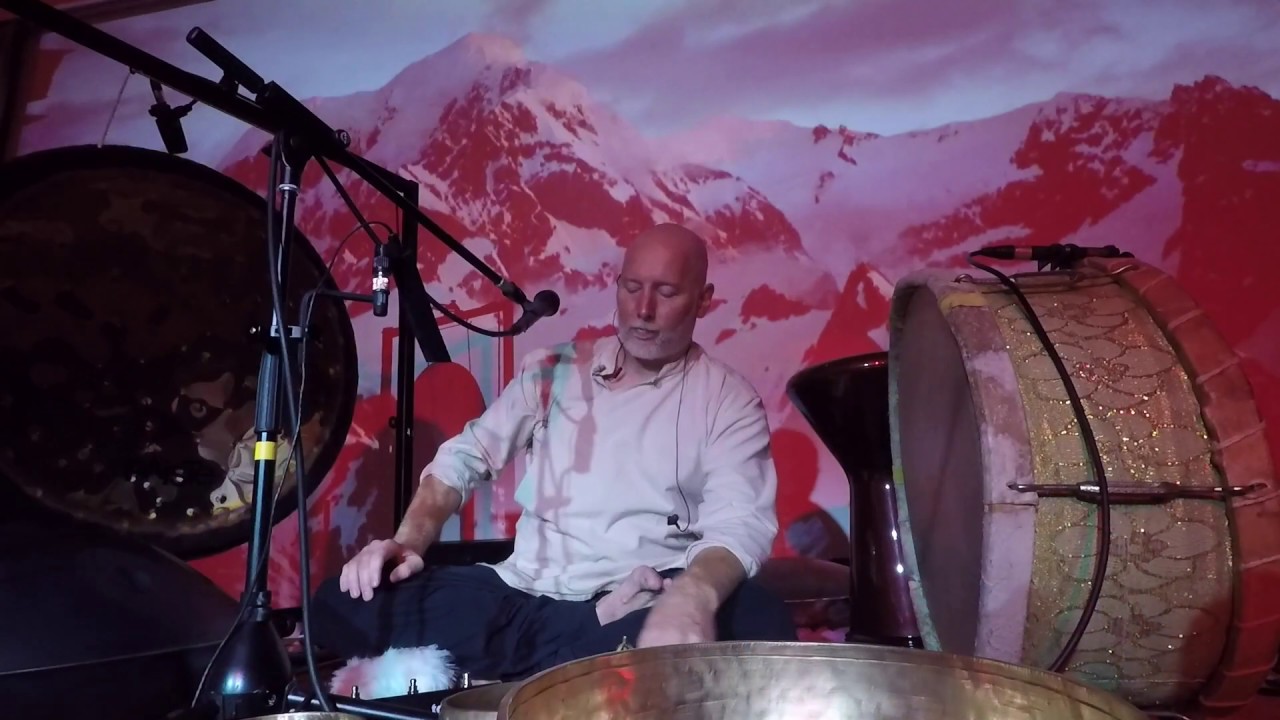 Medicine Buddha Mantra/Teyata Om Bekanze - Karma Pema Dorje - LIVE Tibetan Throat Singing concert