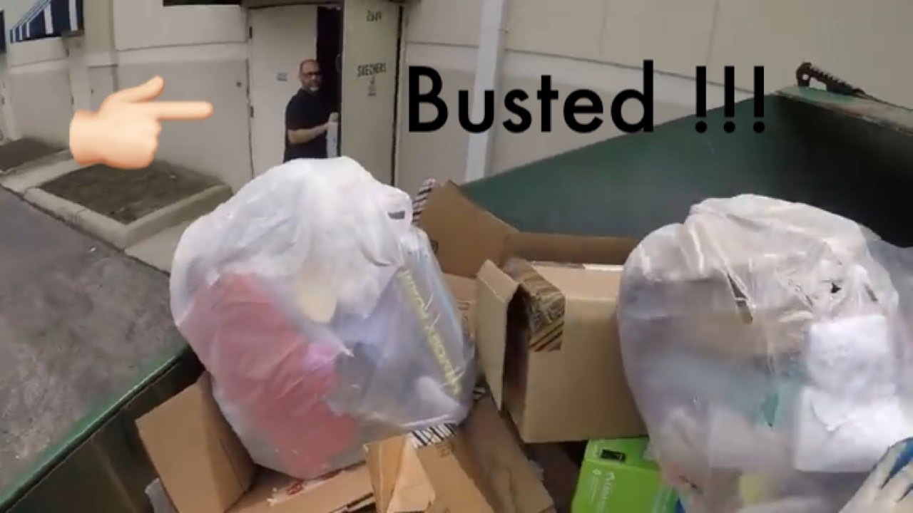 CAUGHT Dumpster Diving !! Bath and Body Works , Bed Bath and Beyond