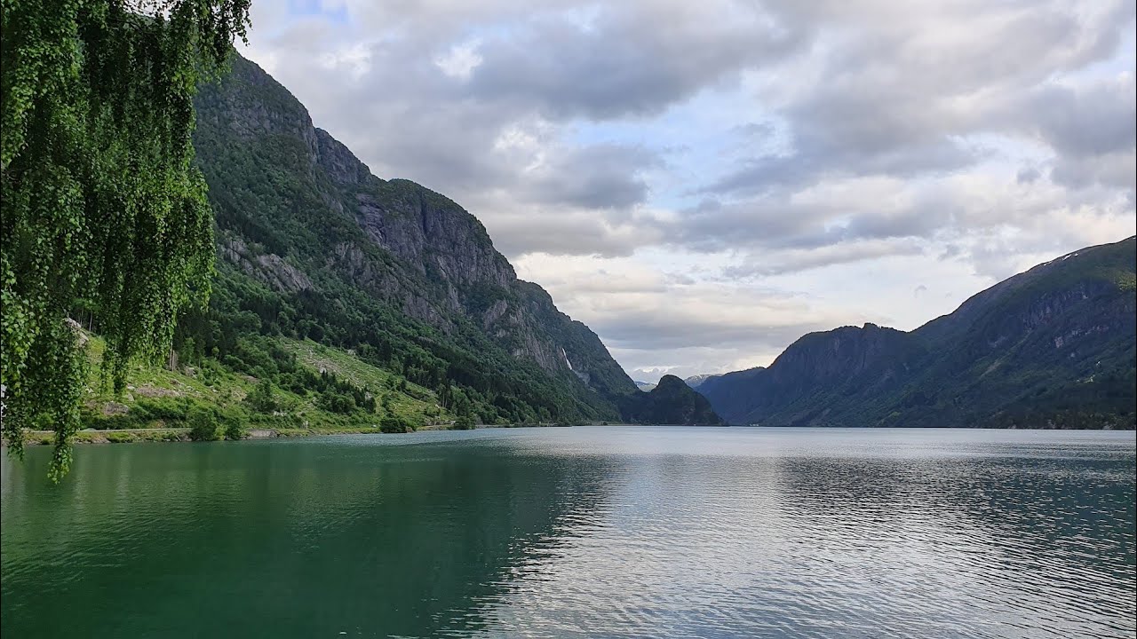 Norway trip on Riksvei 13 - From Eidfjord to Odda (Standard with music)