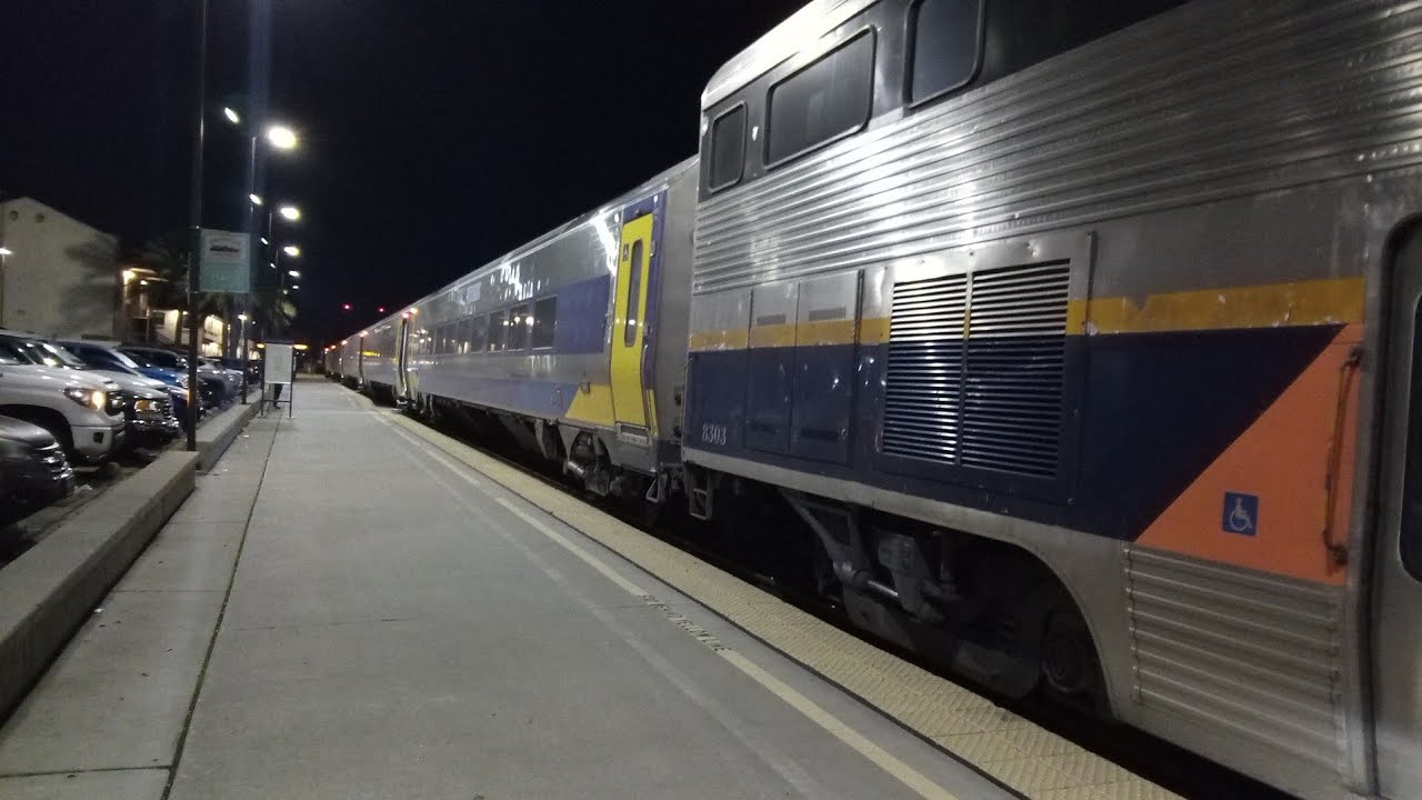 Amtrak Goldrunner 704 departs Fresno 