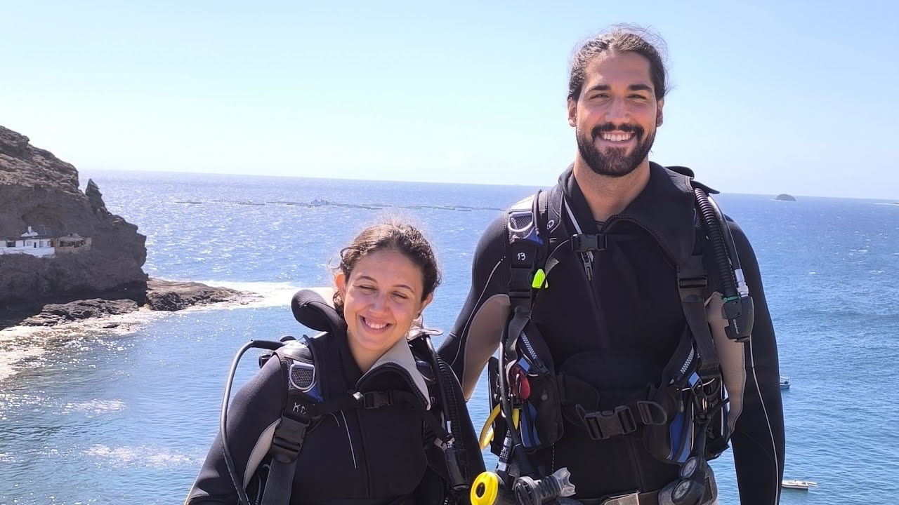 Bautismo de buceo en Tufia Christian y María 
