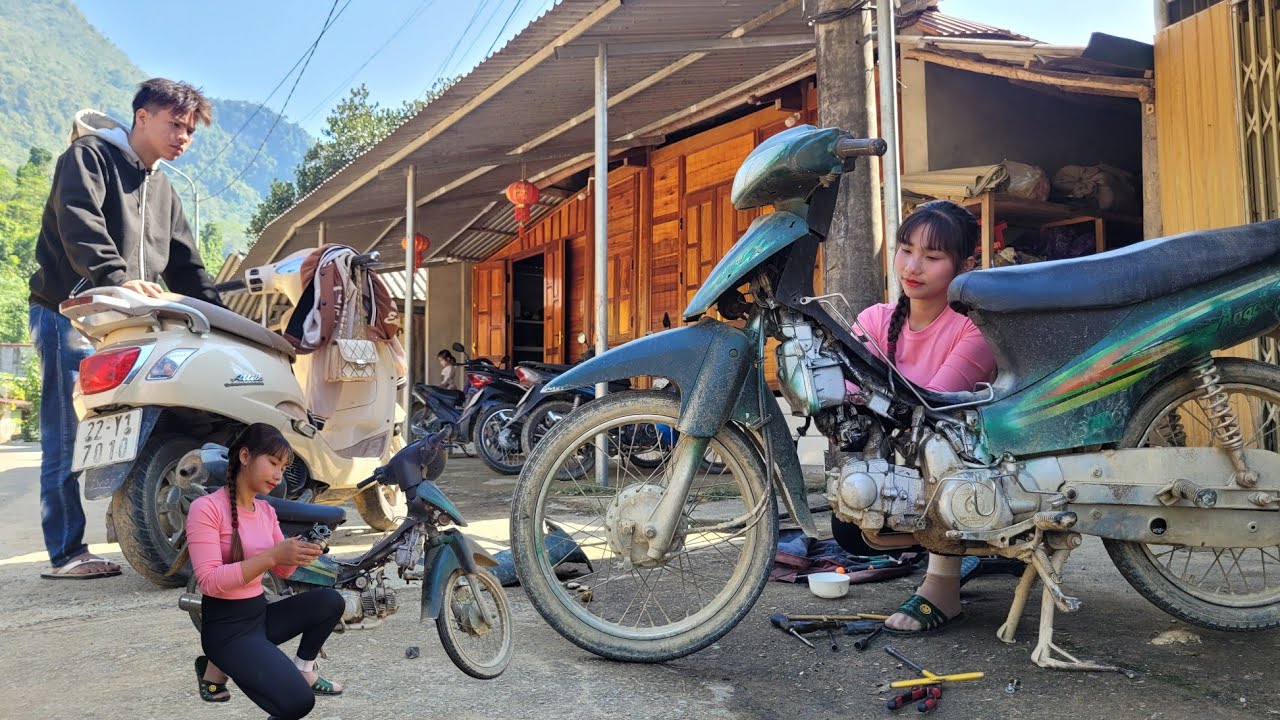 Ly Ly Mechanical: Cleaning and restoring old motorbikes, repairing at home.